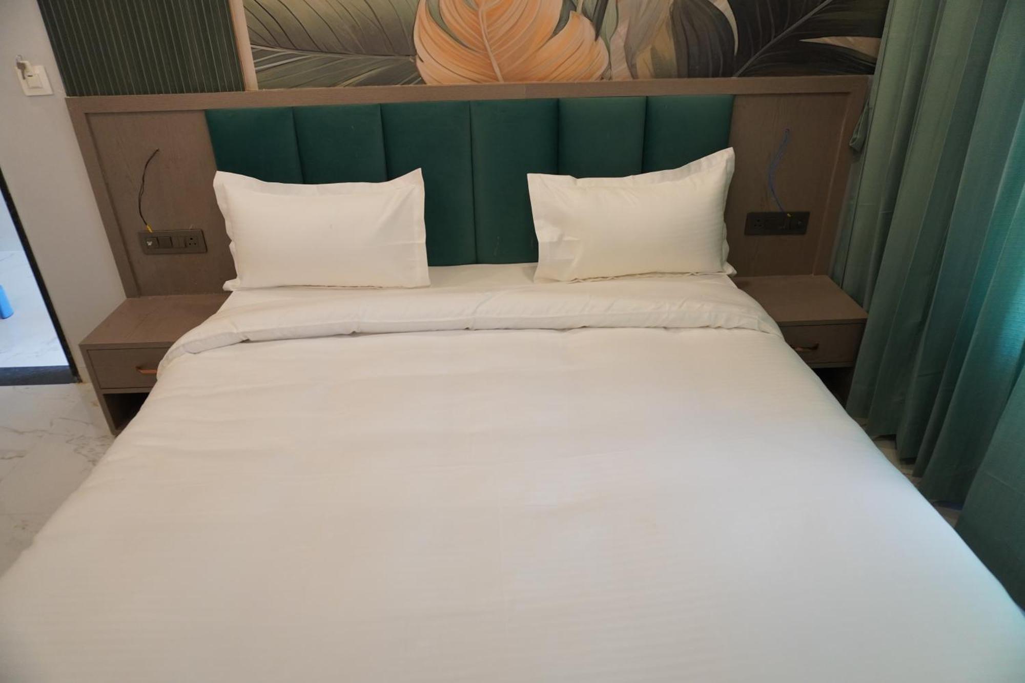 Hotel Heera Palace Khatu Экстерьер фото