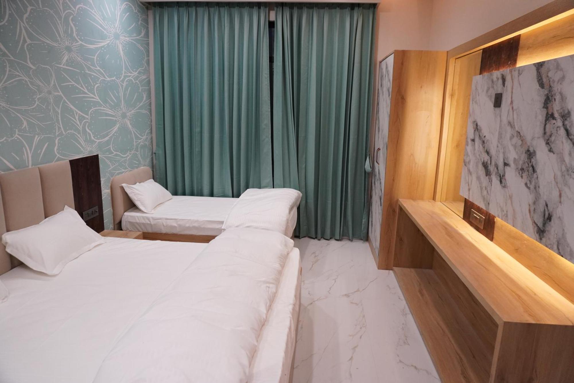 Hotel Heera Palace Khatu Экстерьер фото