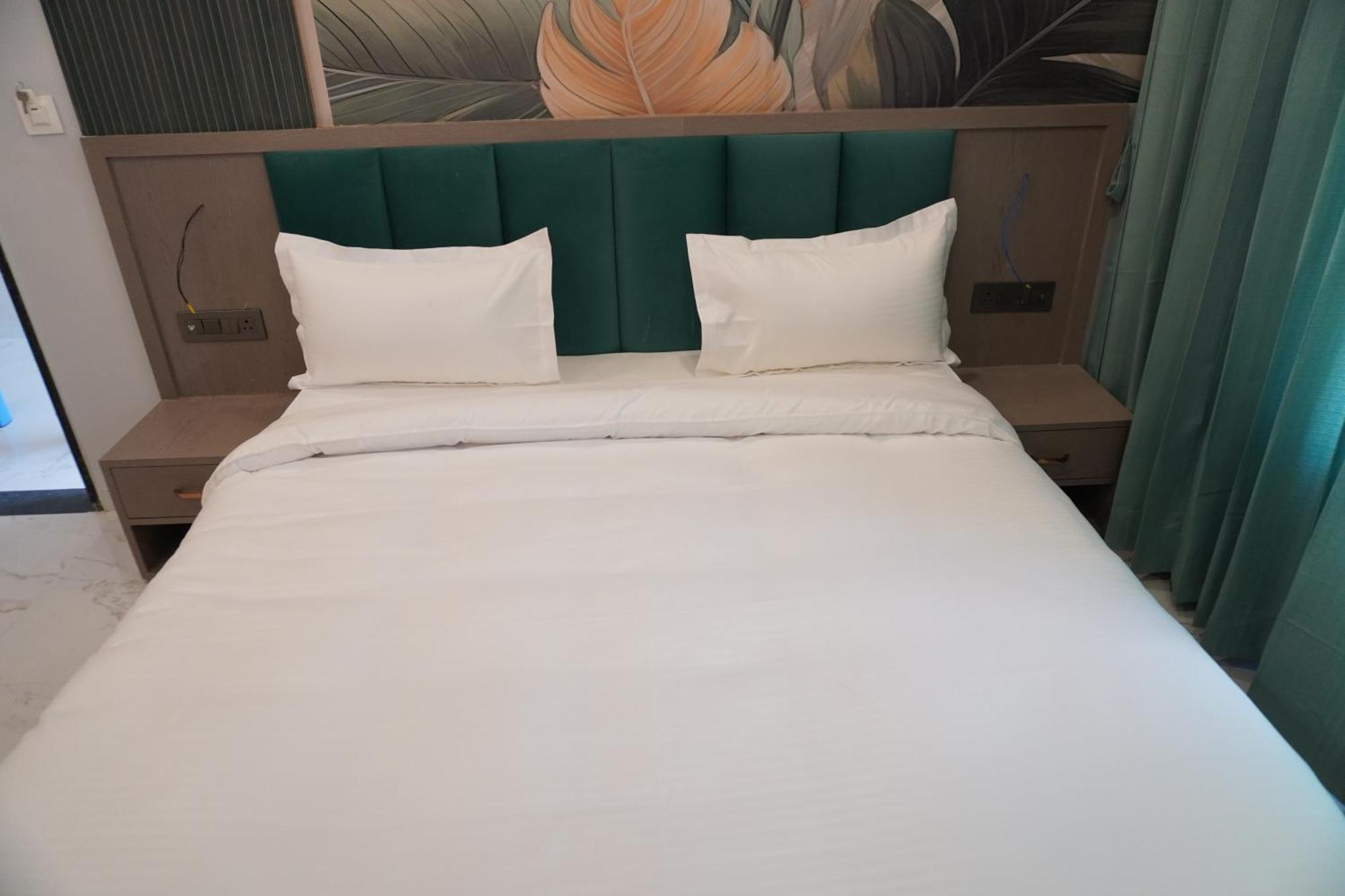 Hotel Heera Palace Khatu Экстерьер фото