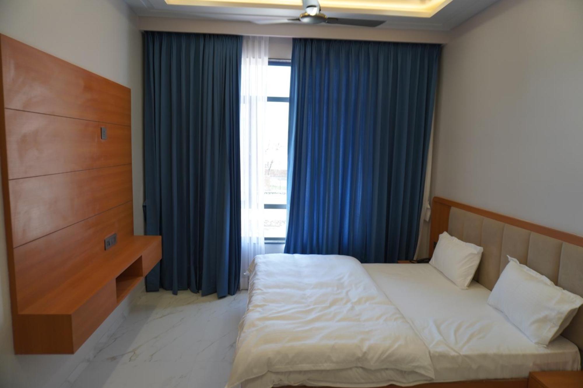 Hotel Heera Palace Khatu Экстерьер фото